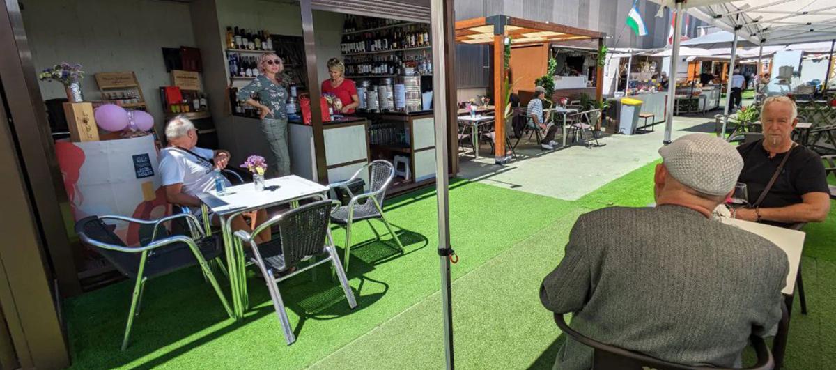 Russian Brighton Bea... image